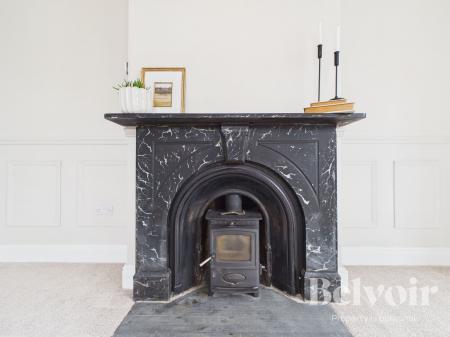 4 bedroom End of terrace house for sale in Cleveland Street, Cherry Orchard, Shrewsbury, SY2