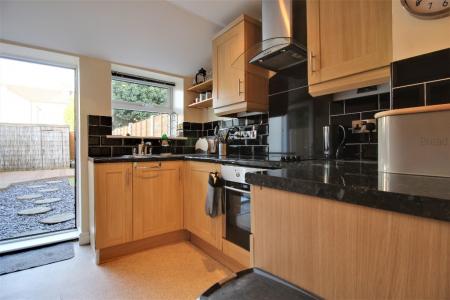 2 bedroom Terraced House to let in Tankerville Street, Cherry Orchard, Shrewsbury, SY2
