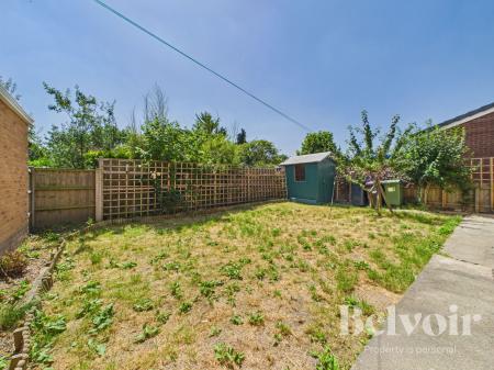5 bedroom Semi-detached house for sale in Mytton Oak Road, Copthorne, Shrewsbury, SY3