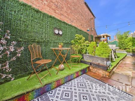 3 bedroom Semi-detached house for sale in Bynner Street, Belle Vue, Shrewsbury, SY3