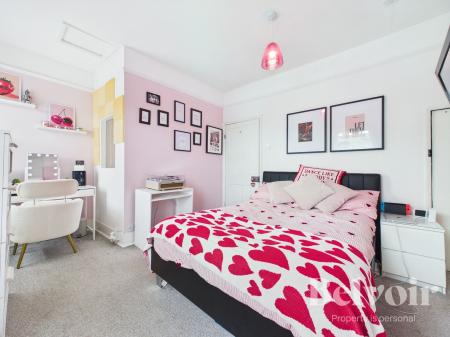 3 bedroom Semi-detached house for sale in Bynner Street, Belle Vue, Shrewsbury, SY3