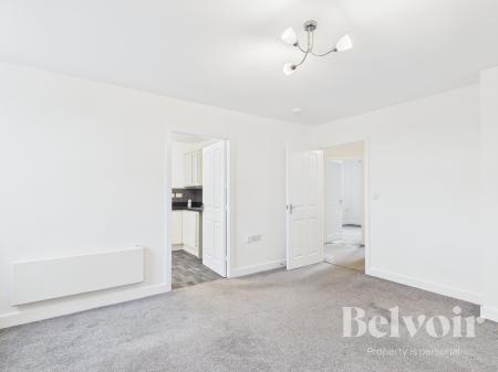 2 bedroom Flat to let in Sutton Bridge, Shrewsbury, SY3