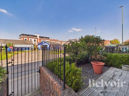 4 bedroom Town house for sale in St Michaels Street, Shrewsbury, SY1