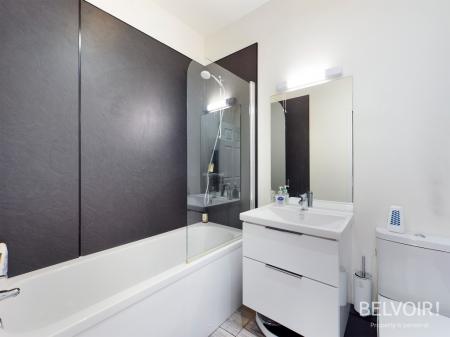 2 bedroom Penthouse to let in Belle Vue Road, Belle Vue, Shrewsbury, SY3