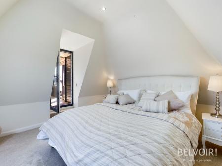 2 bedroom Penthouse to let in Belle Vue Road, Belle Vue, Shrewsbury, SY3