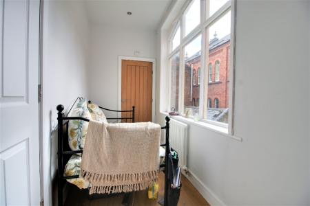 1 bedroom Flat to let in 39 St. Johns Hill, Shrewsbury, SY1