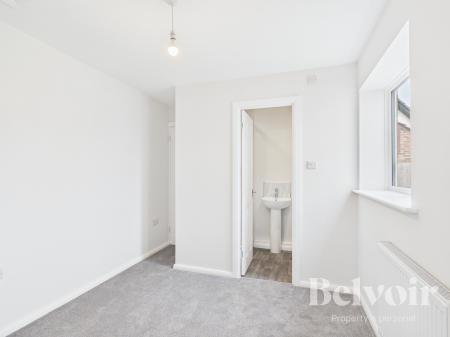3 bedroom Detached house to let in Gains Avenue, Shrewsbury, SY3