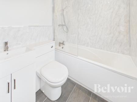 3 bedroom Detached house to let in Gains Avenue, Shrewsbury, SY3