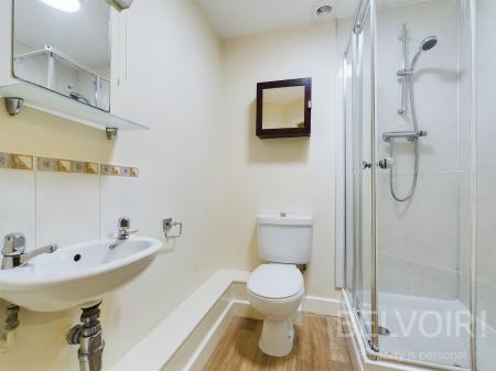 2 bedroom Flat to let in Benbow Quay, Shrewsbury, SY1