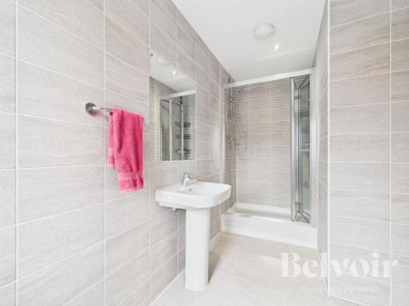 5 bedroom Detached house for sale in Dove Close, Shrewsbury, SY2