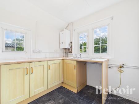 2 bedroom Semi-detached house for sale in Harlescott Crescent, Harlescott, Shrewsbury, SY1