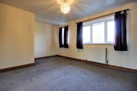 2 bedroom End of terrace house to let in Ellesmere Road, Greenfields, Shrewsbury, SY1