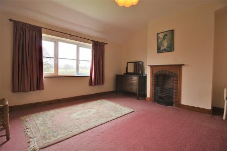3 bedroom Semi-detached house to let in The Lowe, Wem, SY4