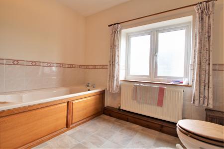 3 bedroom Semi-detached house to let in The Lowe, Wem, SY4