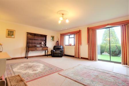 3 bedroom Semi-detached house to let in The Lowe, Wem, SY4