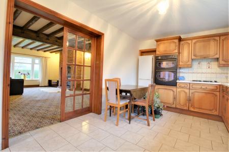 3 bedroom Semi-detached house to let in The Lowe, Wem, SY4