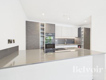 2 bedroom Apartment for sale in Old Coleham, Coleham Head, Shrewsbury, SY3
