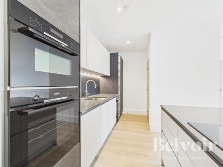 2 bedroom Apartment for sale in Old Coleham, Coleham Head, Shrewsbury, SY3