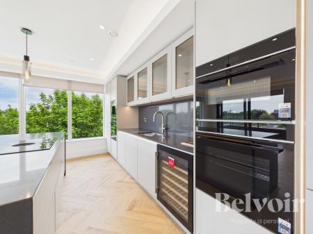 2 bedroom Penthouse for sale in Old Coleham, Coleham Head, Shrewsbury, SY3