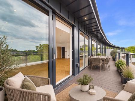 2 bedroom Penthouse for sale in Old Coleham, Coleham Head, Shrewsbury, SY3