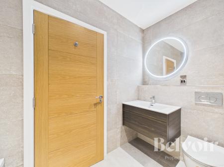2 bedroom Penthouse for sale in Old Coleham, Coleham Head, Shrewsbury, SY3