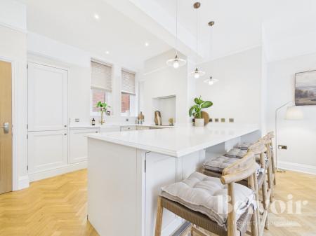 2 bedroom Flat for sale in 23 Swan Hill, Shrewsbury, SY1