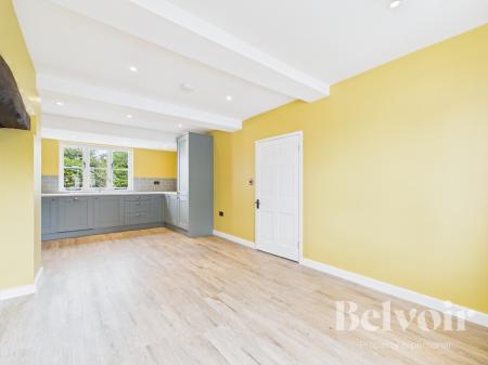 3 bedroom Terraced House to let in Church Street, Hodnet, TP9