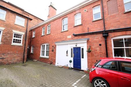 2 bedroom Flat to let in Quarry Place, Shrewsbury, SY1