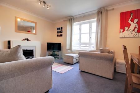 2 bedroom Flat to let in Beddow Close, Castle Mews, Shrewsbury, SY1