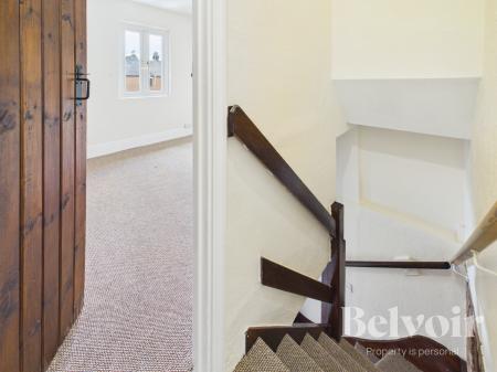 2 bedroom Terraced House to let in Brougham Square, Belle Vue, Shrewsbury, SY3