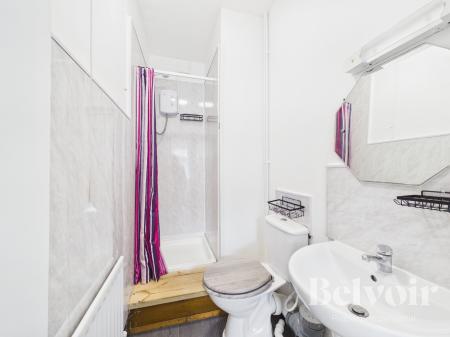 2 bedroom Terraced House to let in Brougham Square, Belle Vue, Shrewsbury, SY3