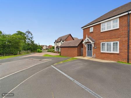 3 bedroom Semi-detached house for sale in The Magnolias, Shrewsbury, SY2
