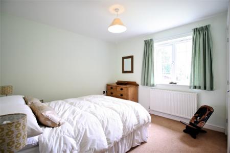 4 bedroom Detached house to let in Ryelands, Shrewsbury, SY3