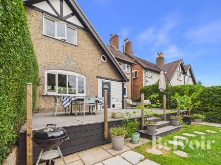 3 bedroom Semi-detached house for sale in Park Avenue, New Street, Copthorne, Shrewsbury, SY3
