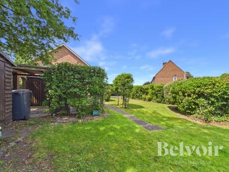 4 bedroom Semi-detached house for sale in Crowmere Road, Belvidere, Shrewsbury, SY2
