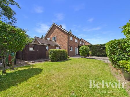 4 bedroom Semi-detached house for sale in Crowmere Road, Belvidere, Shrewsbury, SY2