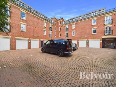 1 bedroom Flat for sale in Beeches Lane, Town Centre, Shrewsbury, SY1