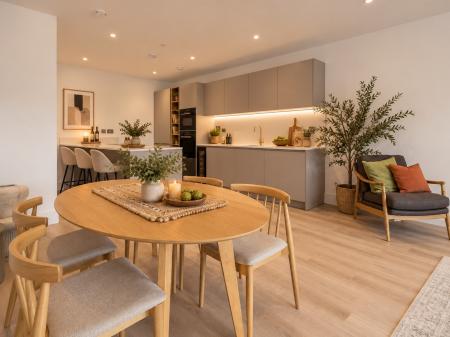 2 bedroom Apartment for sale in Old Coleham, Coleham Head, Shrewsbury, SY3