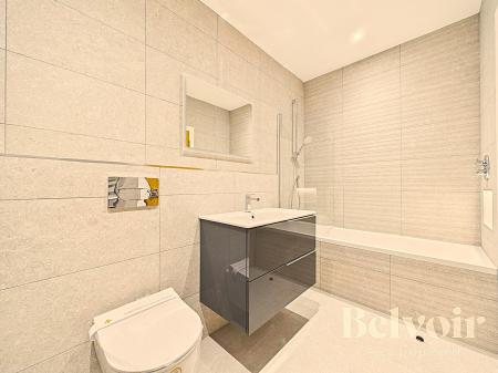 2 bedroom Apartment for sale in Old Coleham, Coleham Head, Shrewsbury, SY3