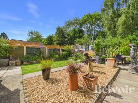 2 bedroom Bungalow for sale in Highfields, Shrewsbury, SY2