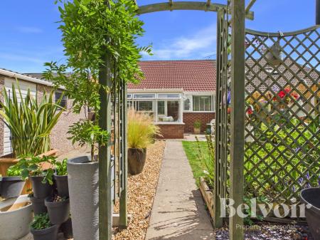 2 bedroom Bungalow for sale in Highfields, Shrewsbury, SY2