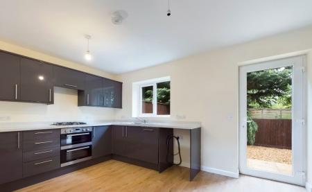 3 bedroom Terraced House to let in Brookfield Close, Weston Rhyn, Oswestry, SY10