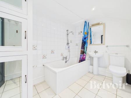 4 bedroom Terraced House for sale in Moreton Crescent, Belle Vue, Shrewsbury, SY3