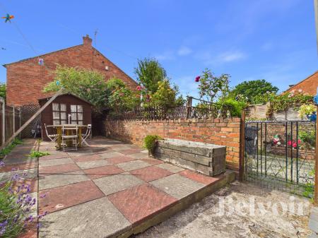 4 bedroom Terraced House for sale in Moreton Crescent, Belle Vue, Shrewsbury, SY3