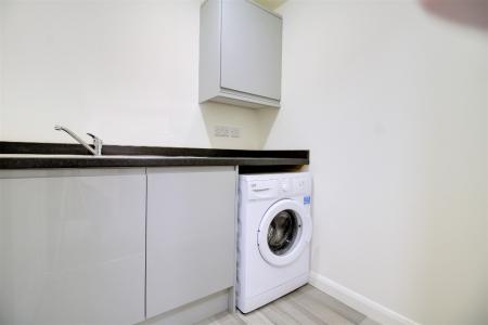 2 bedroom Flat to let in Belle Vue Road, Belle Vue, Shrewsbury, SY3