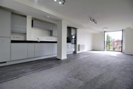 2 bedroom Flat to let in Belle Vue Road, Belle Vue, Shrewsbury, SY3