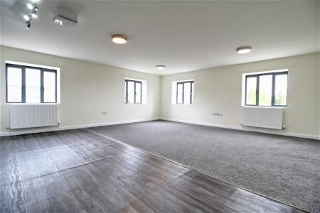 2 bedroom Flat to let in Belle Vue Road, Belle Vue, Shrewsbury, SY3