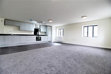 2 bedroom Flat to let in Belle Vue Road, Belle Vue, Shrewsbury, SY3