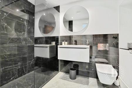 5 bedroom Detached house for sale in Gibraltar Lane, Nesscliffe, Shrewsbury, SY4