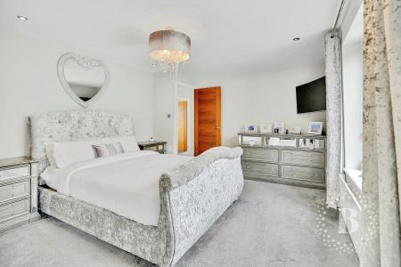 5 bedroom Detached house for sale in Gibraltar Lane, Nesscliffe, Shrewsbury, SY4